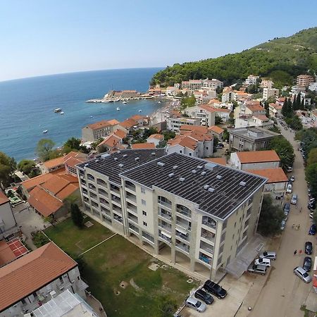 Apartments Oaza 2 Petrovac Екстериор снимка