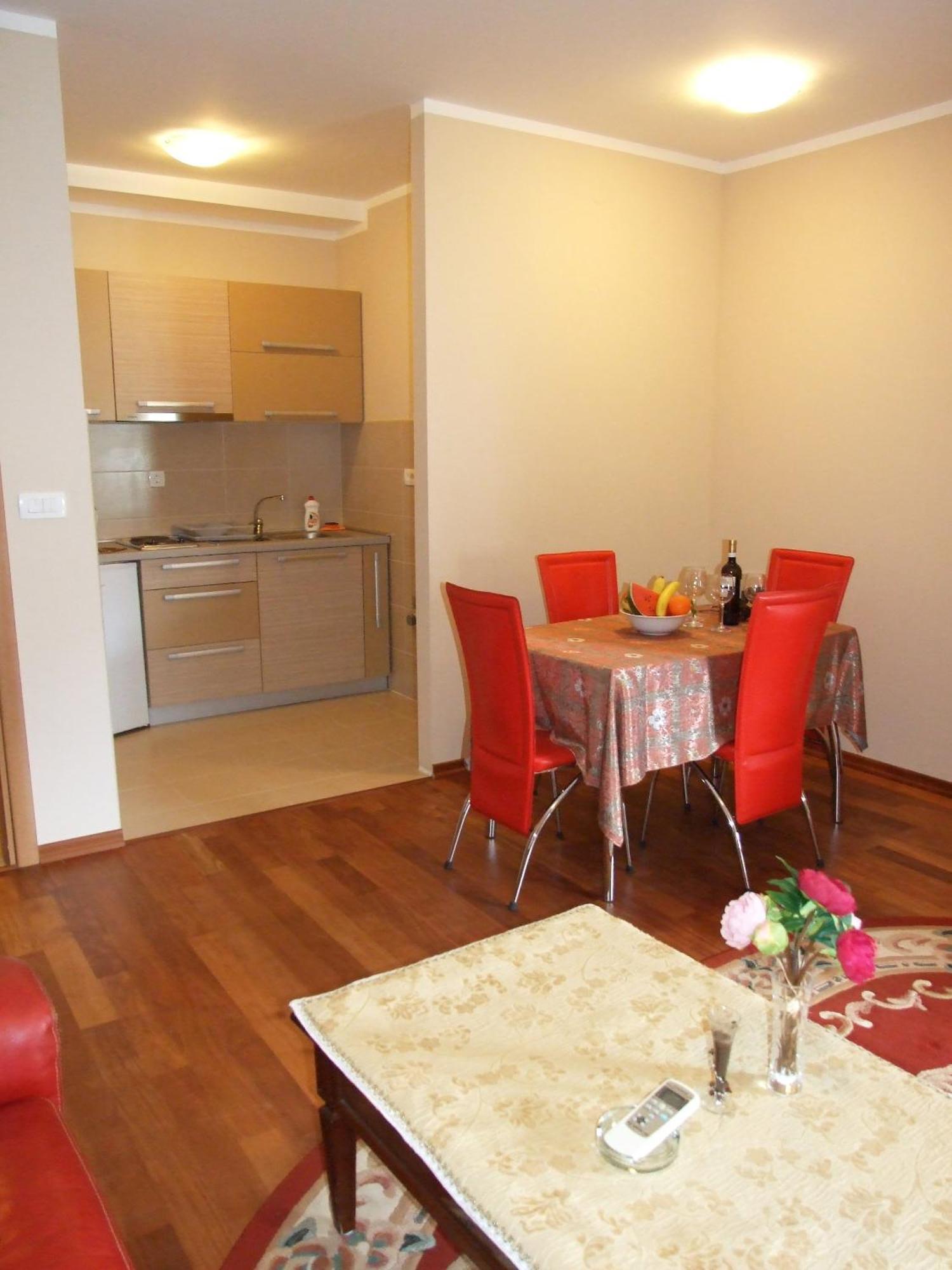Apartments Oaza 2 Petrovac Стая снимка