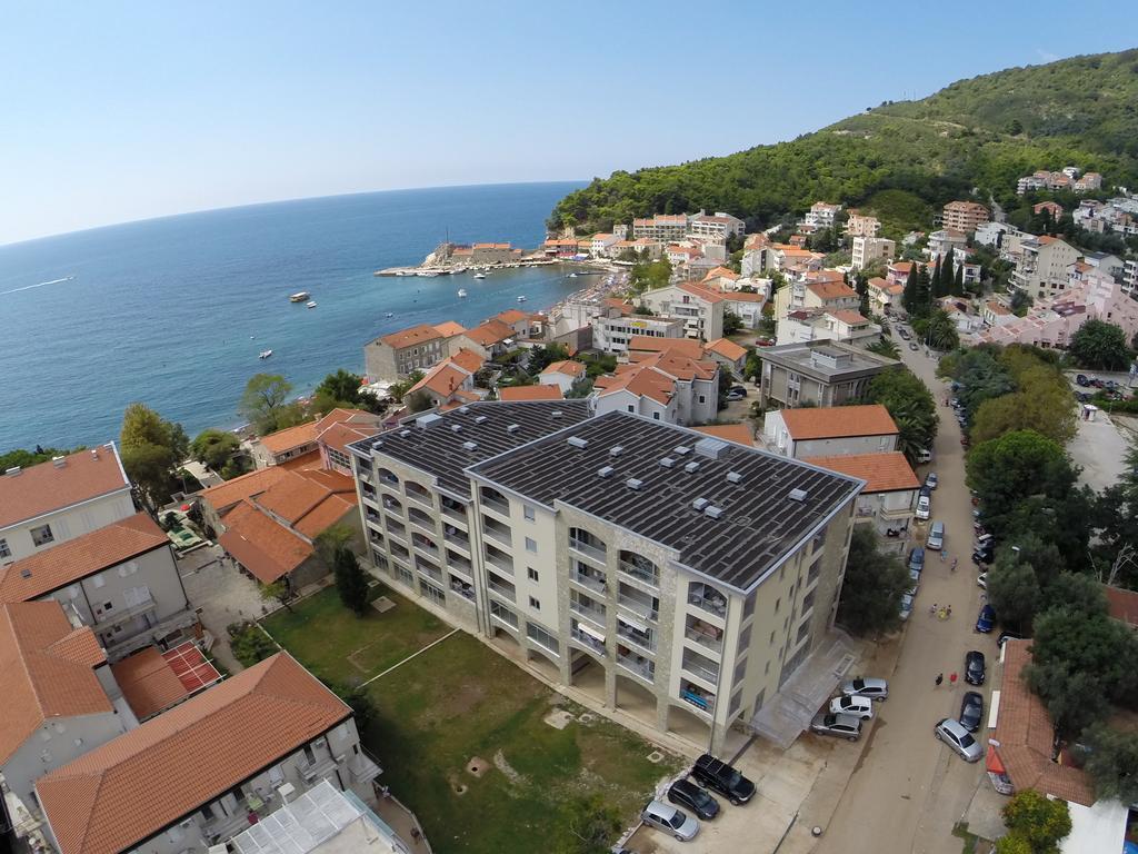 Apartments Oaza 2 Petrovac Екстериор снимка