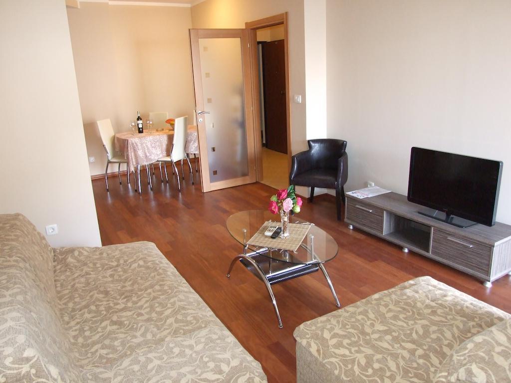 Apartments Oaza 2 Petrovac Стая снимка