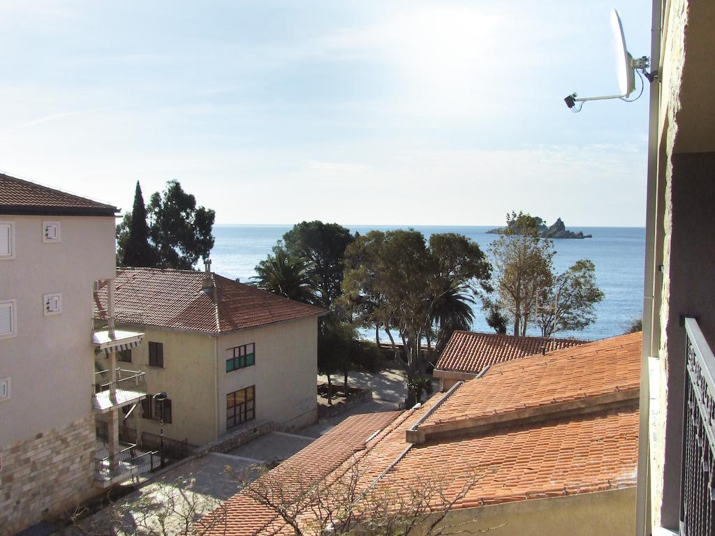 Apartments Oaza 2 Petrovac Стая снимка