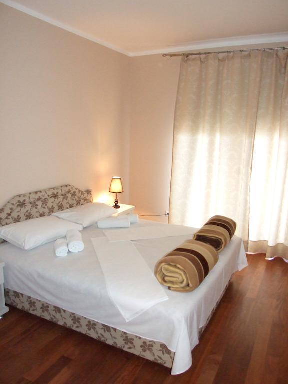 Apartments Oaza 2 Petrovac Стая снимка