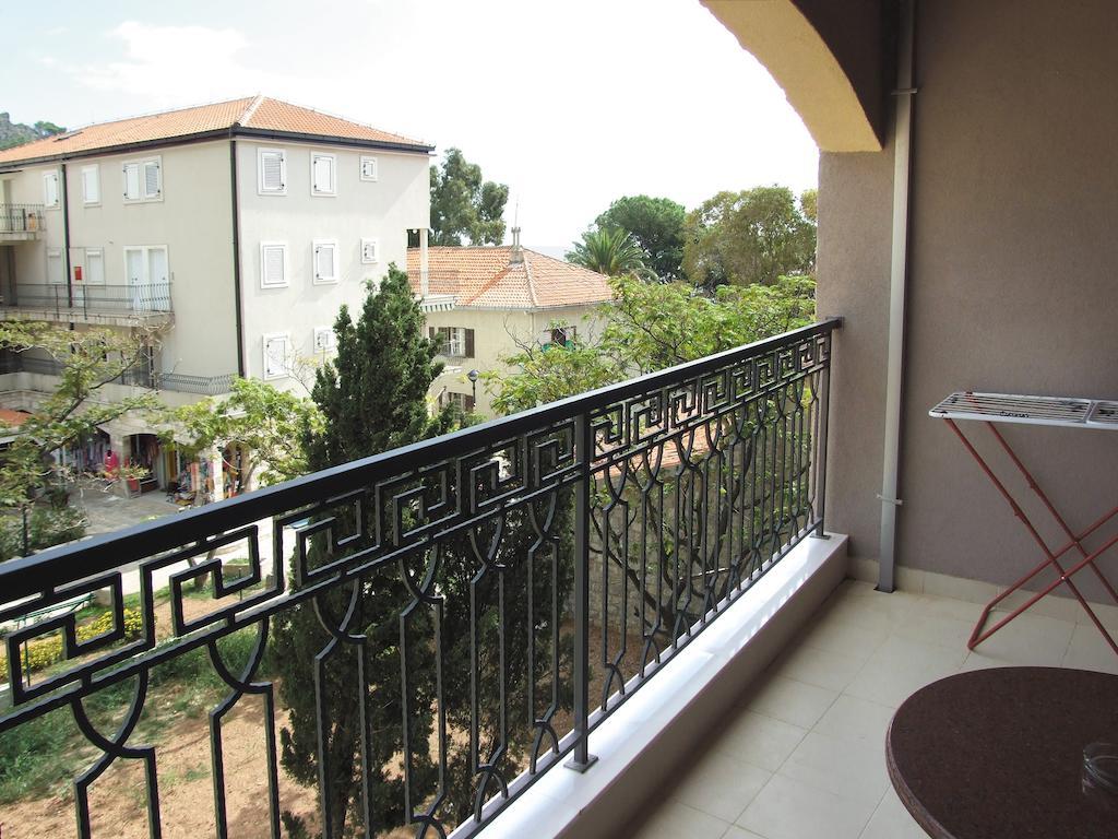 Apartments Oaza 2 Petrovac Екстериор снимка