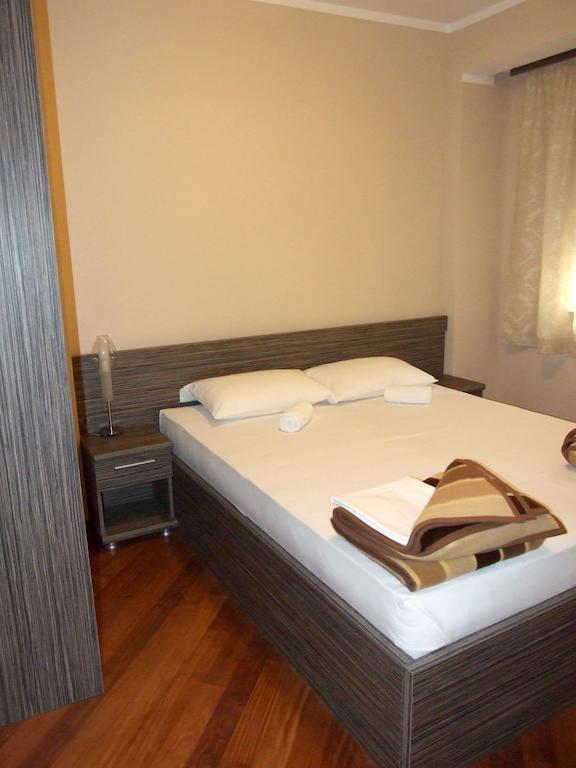 Apartments Oaza 2 Petrovac Стая снимка