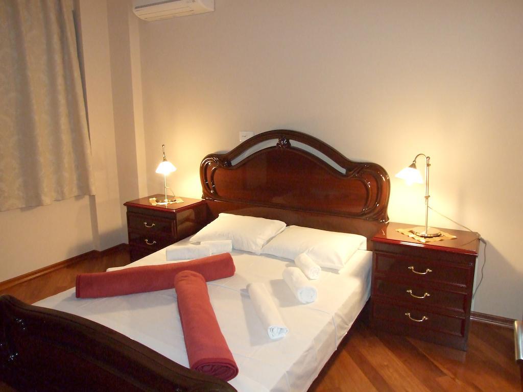 Apartments Oaza 2 Petrovac Стая снимка