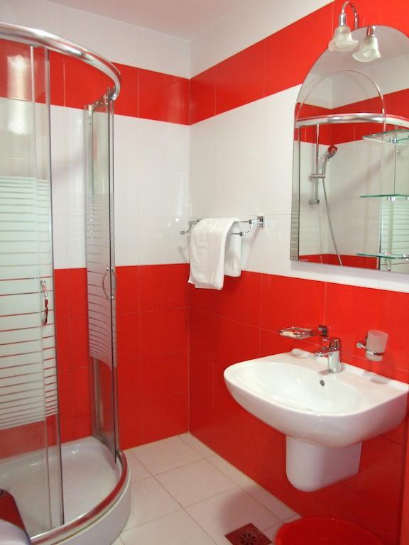 Apartments Oaza 2 Petrovac Стая снимка